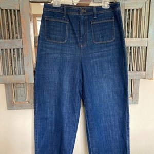 Wide leg cropped jeans